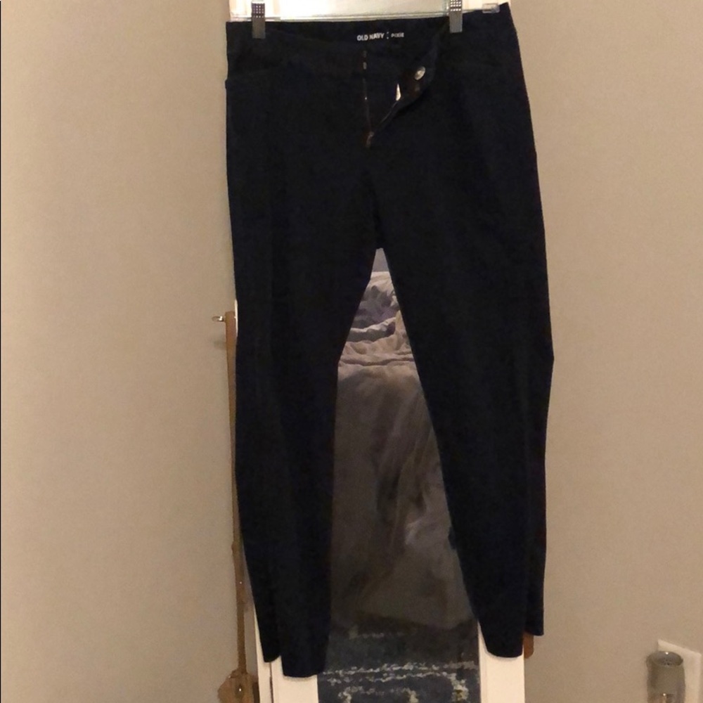 Navy chino pixie pants!